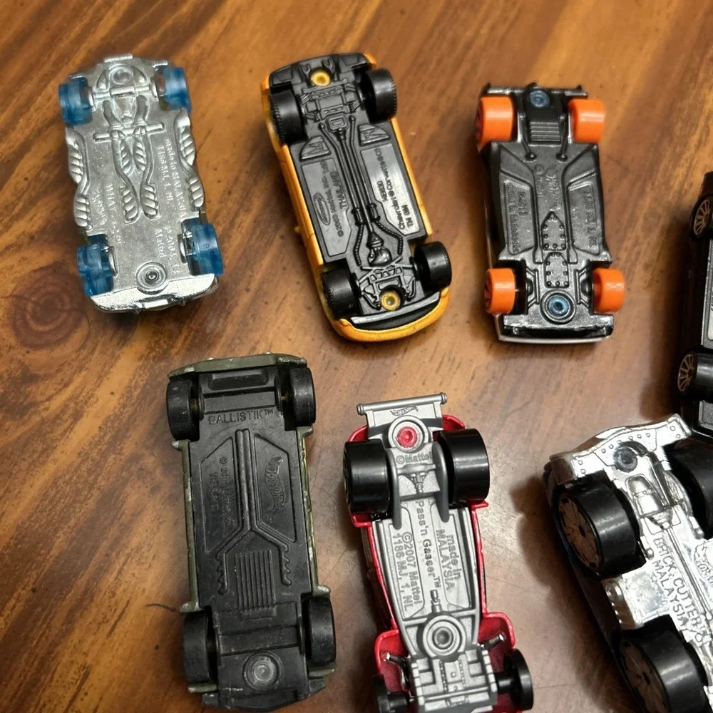 Lot 10 Vintage Hot‎ Wheels Metal Plastic Cars GTO Roger Dodger